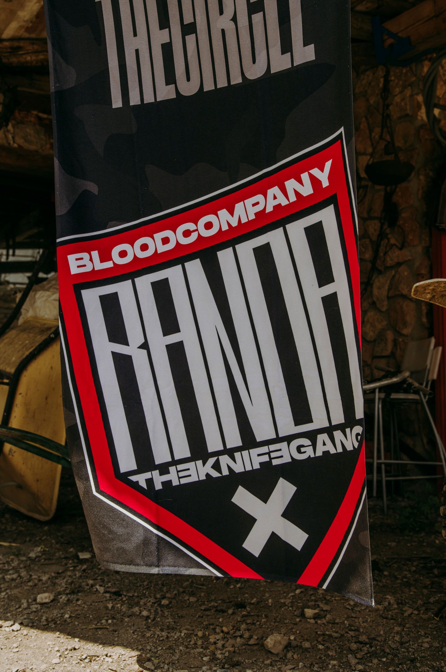 SYNDICATE TOWEL