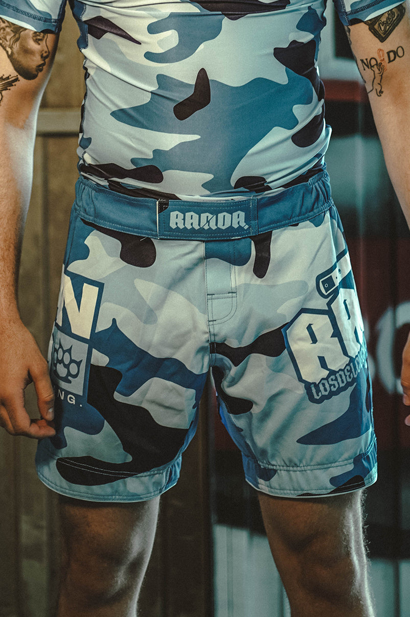 ま*ー様 BELLATOR MMA OFFICIAL BLUE GROVE / THE KNIFE GANG MMA SHORT [LIGHT BLUECAMO] – RANDA OFFENSIVE