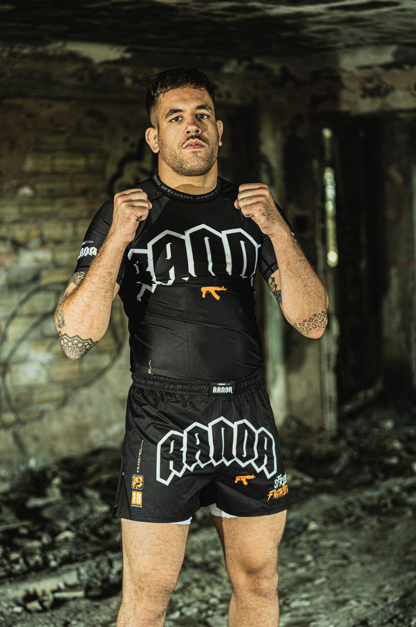 KALASHNIKOVA RASHGUARD [BLACK]