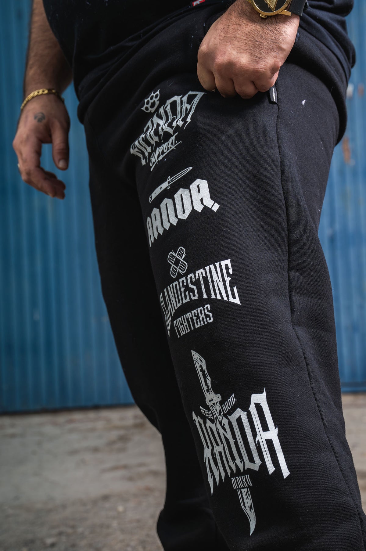OUTLAWS TRACKSUIT