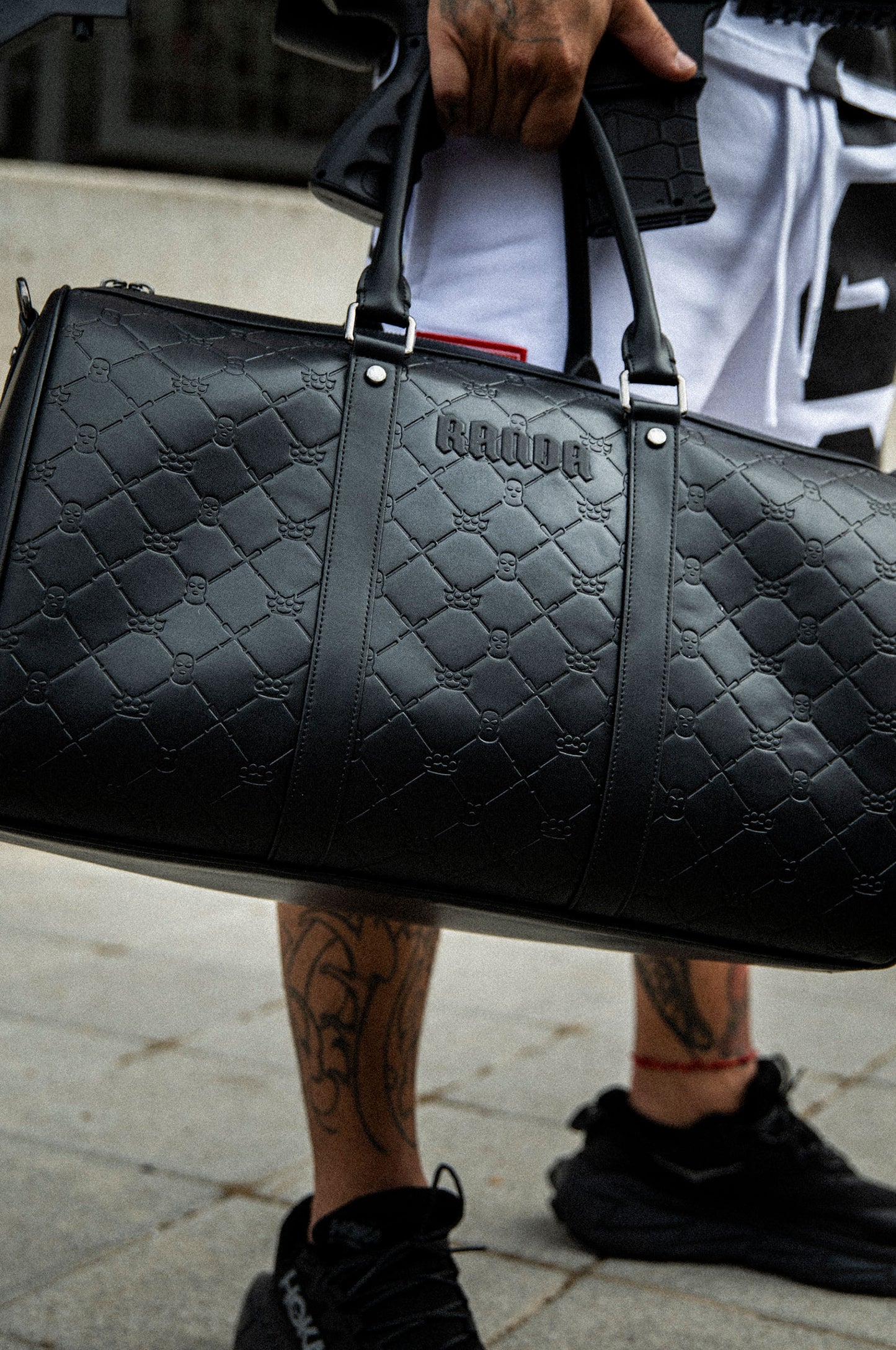 CRIMINAL BAG