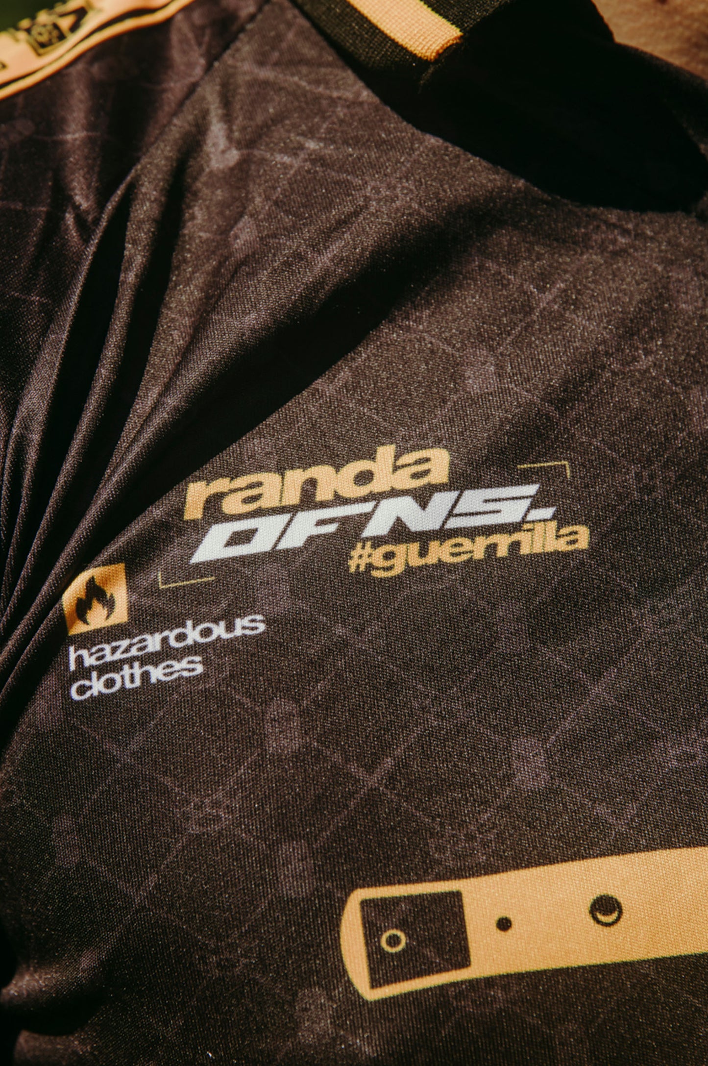 OMERTÀ [FOOTBALL] T-SHIRT