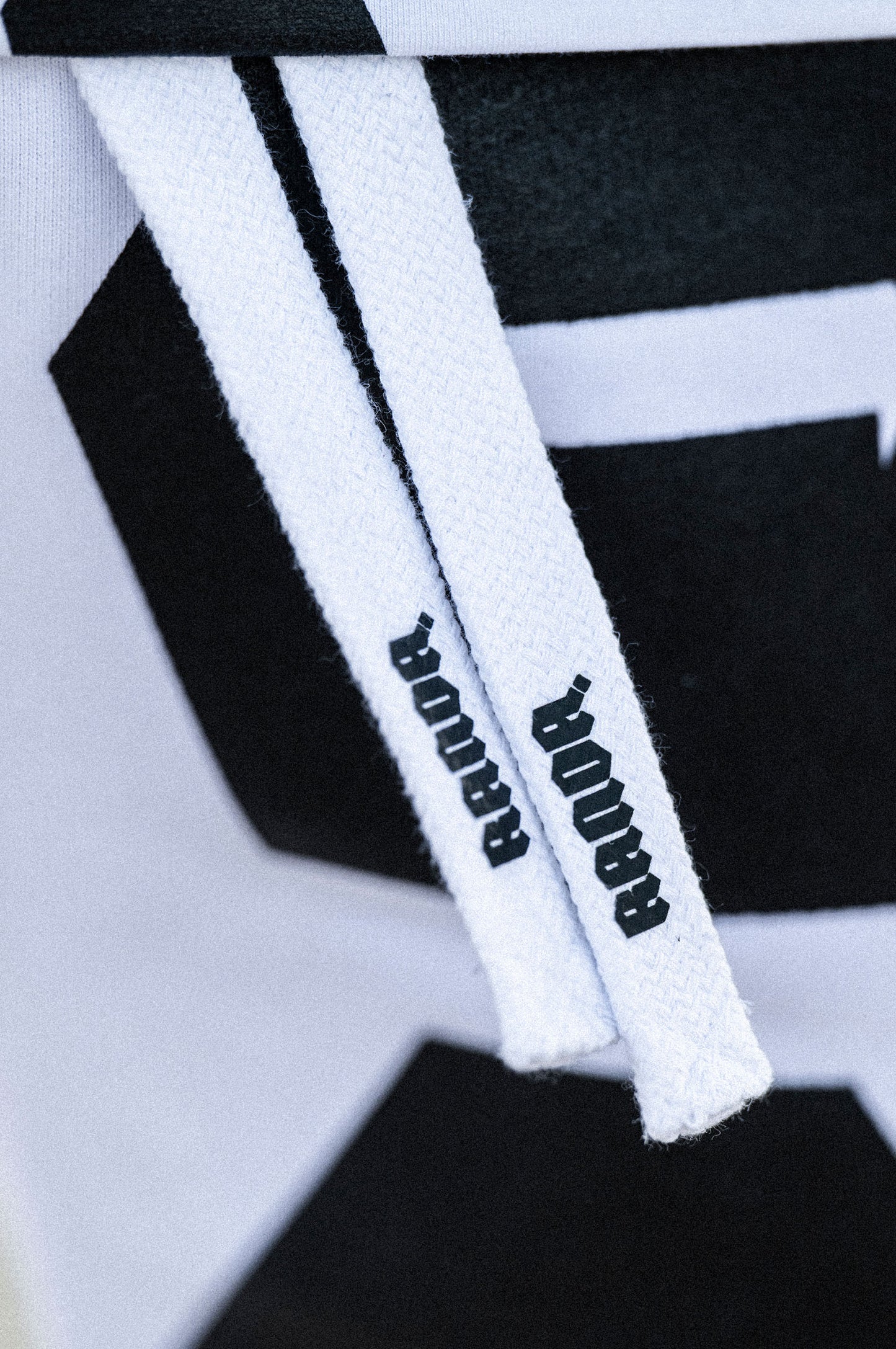 ASSAULT [WHITE] SHORTS