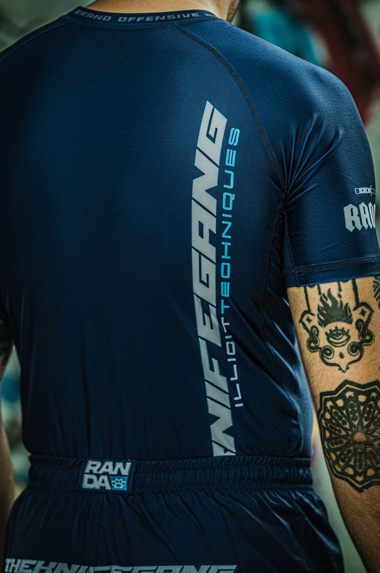 KALASHNIKOVA RASHGUARD [NAVY]