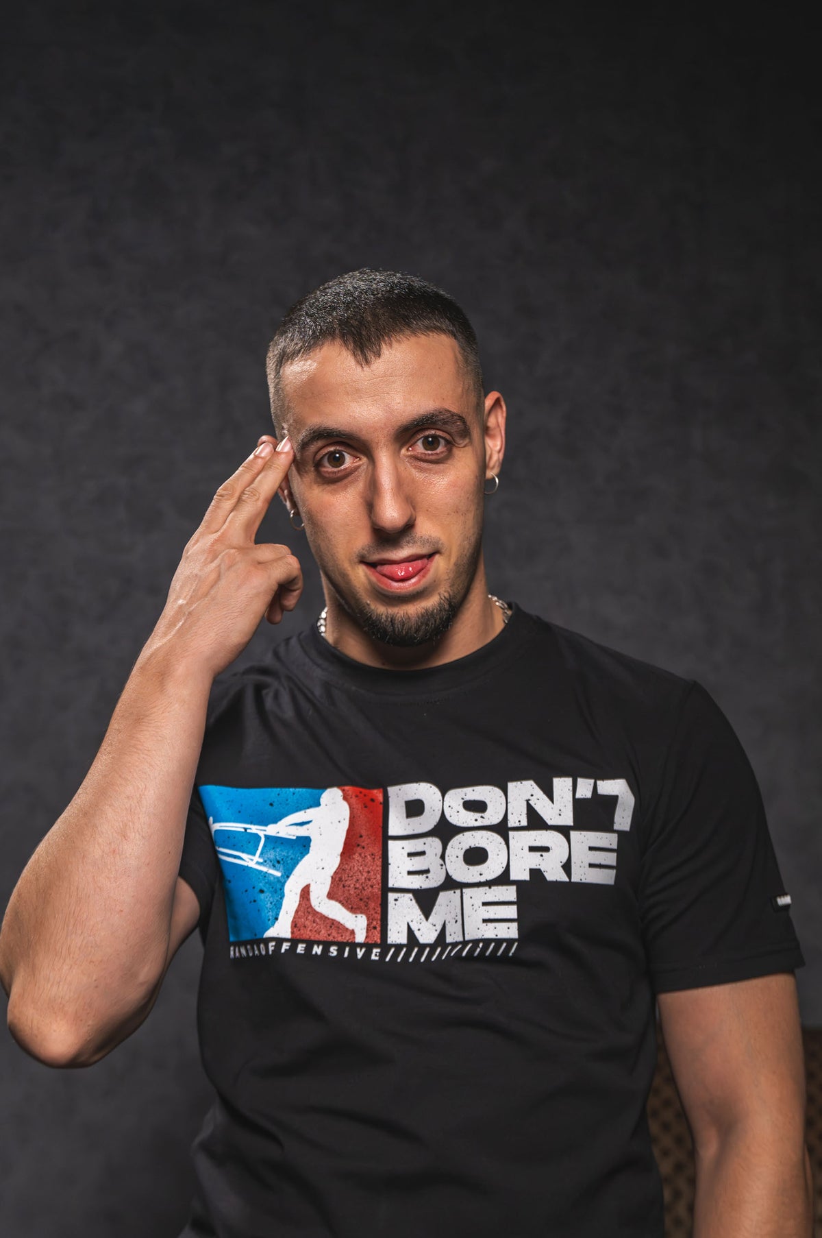 DON'T BORE ME T-SHIRT