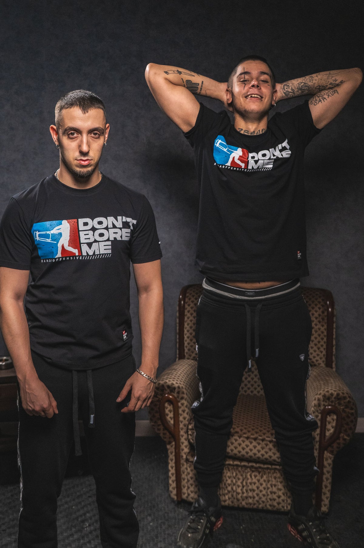DON'T BORE ME T-SHIRT