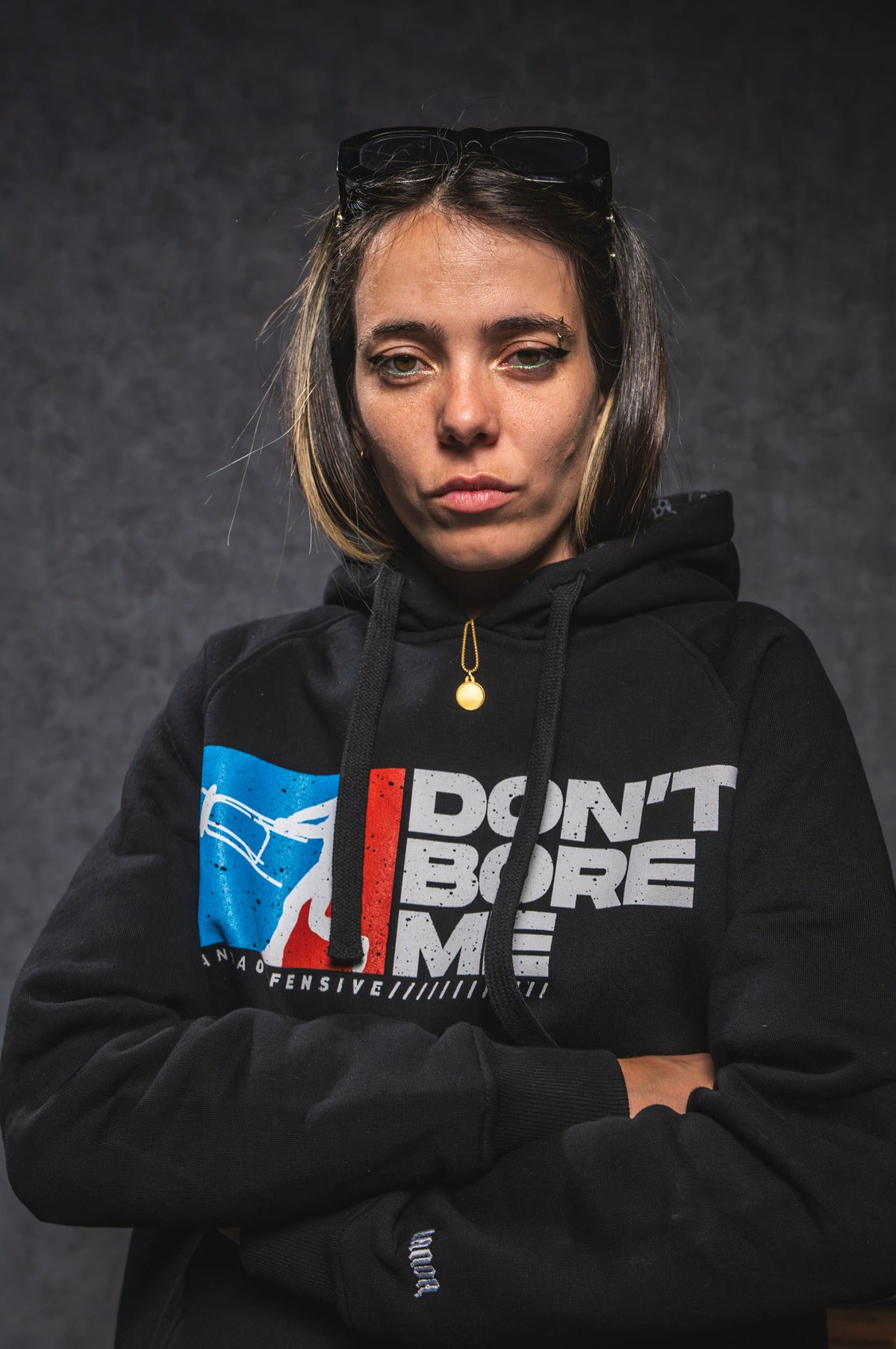 DON'T BORE ME HOODIE