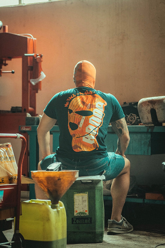 NO FACE NO NAME [ORANGE CAMO] T-SHIRT