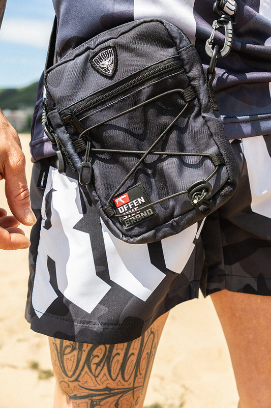 ESCAPE SHOULDER BAG