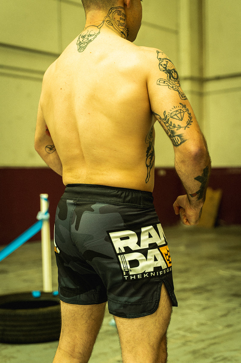 THE KNIFE GANG MMA SHORT [BLACKCAMO & YELLOW]