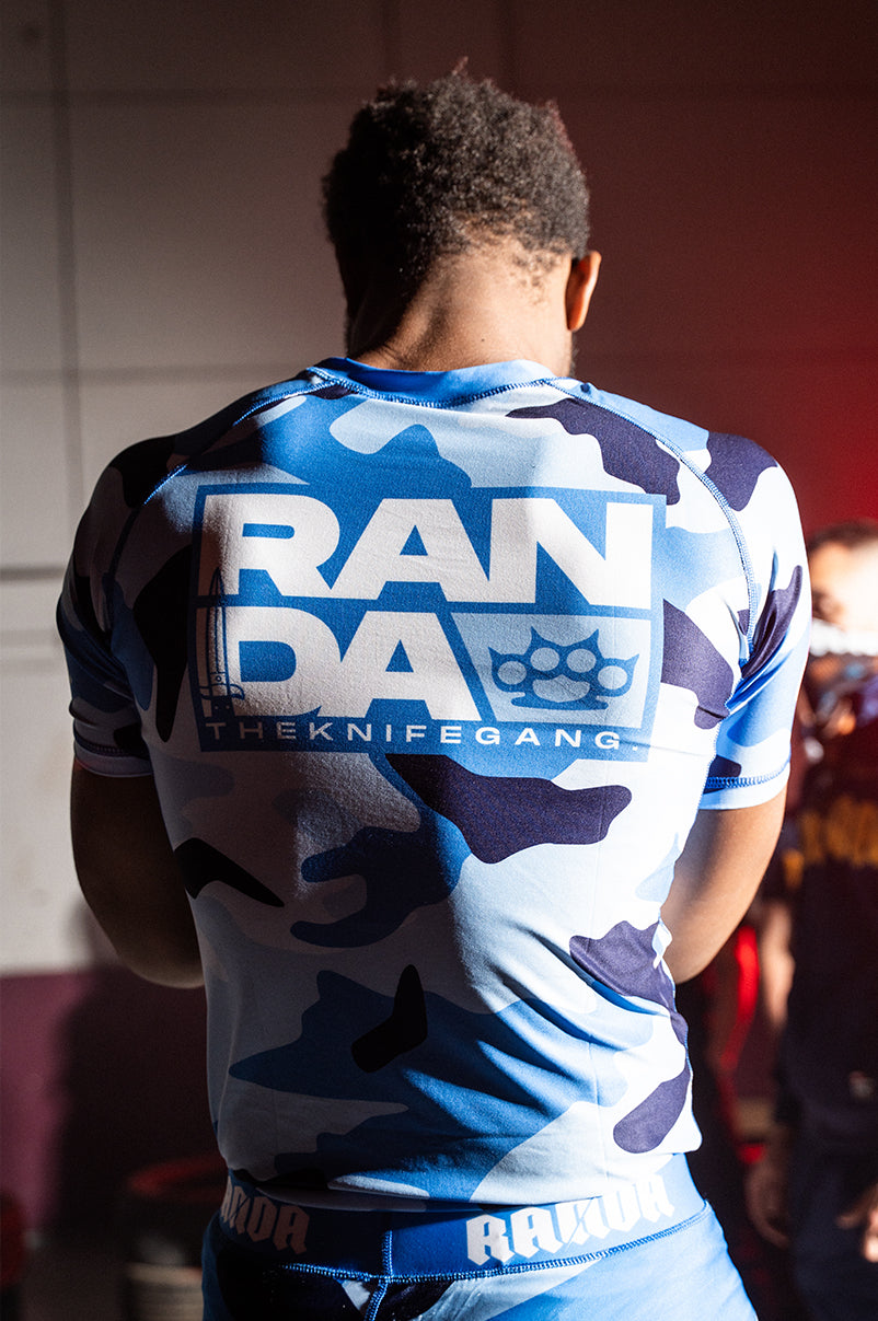 THE KNIFE GANG RASHGUARD [LIGHT BLUECAMO]