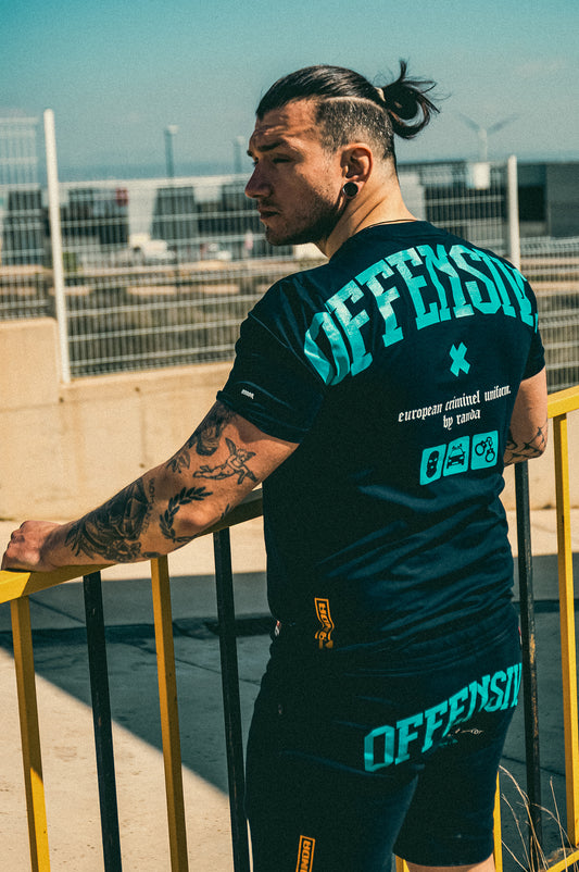 UNIFORM [NAVY] T-SHIRT